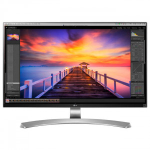 Монитор 27" LG (27UD88-W)