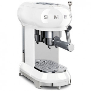 Кофеварка Smeg ECF01WHEU
